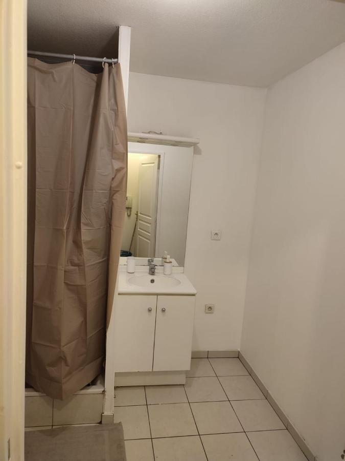 Chaleureux Studio Kais Apartment Bron Bagian luar foto